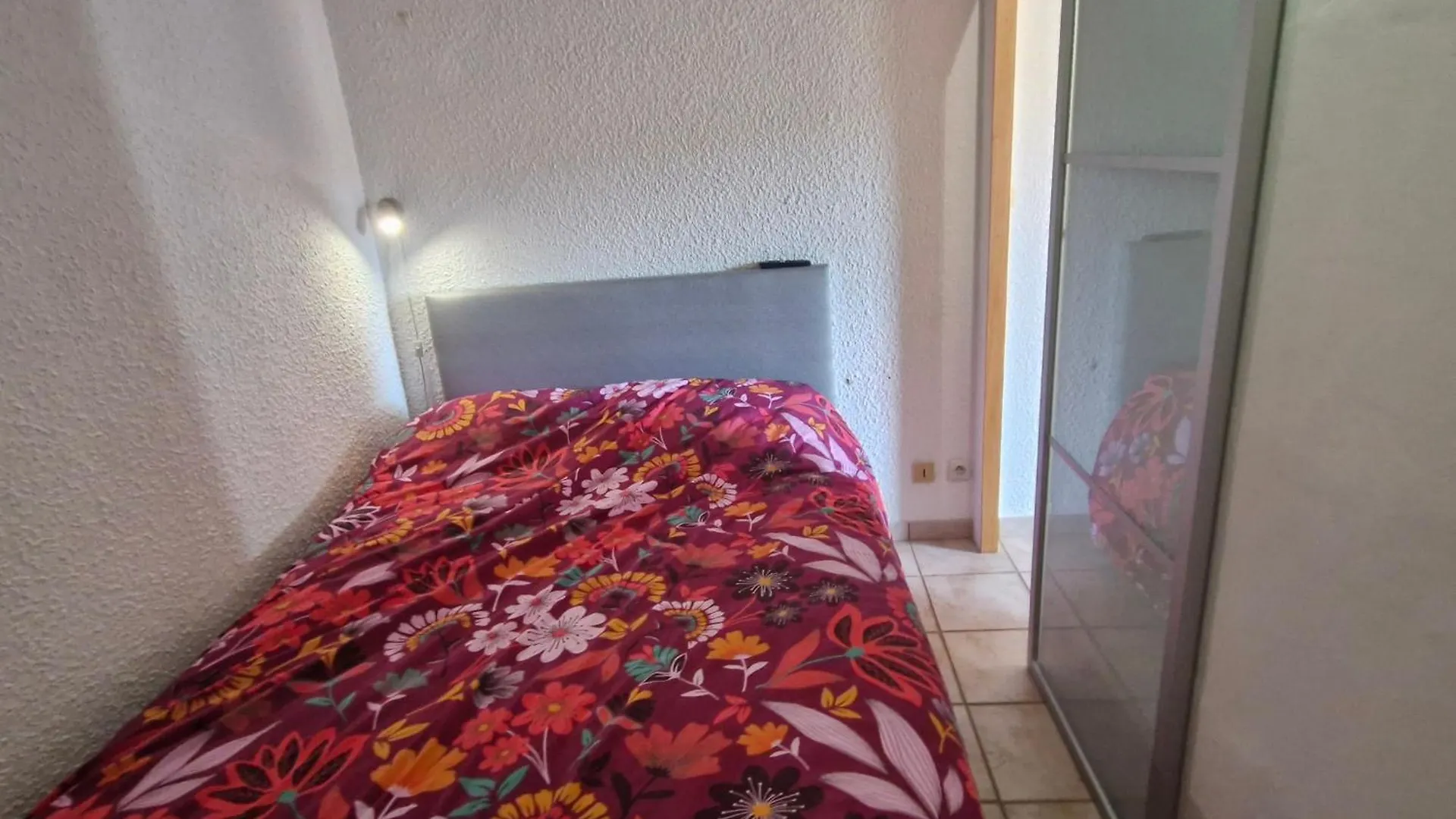 Appartement 2 Pieces Avec Clim, Parking, Proche Commerces Et Plage - Sainte-Maxime, Golfe De St-Tropez - Fr-1-780-76 Apartment Sainte-Maxime