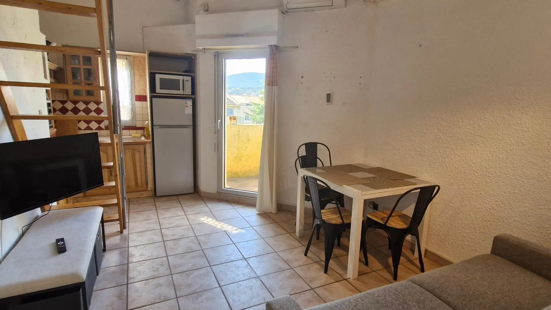 Apartment Appartement 2 Pieces Avec Clim, Parking, Proche Commerces Et Plage - Sainte-Maxime, Golfe De St-Tropez - Fr-1-780-76