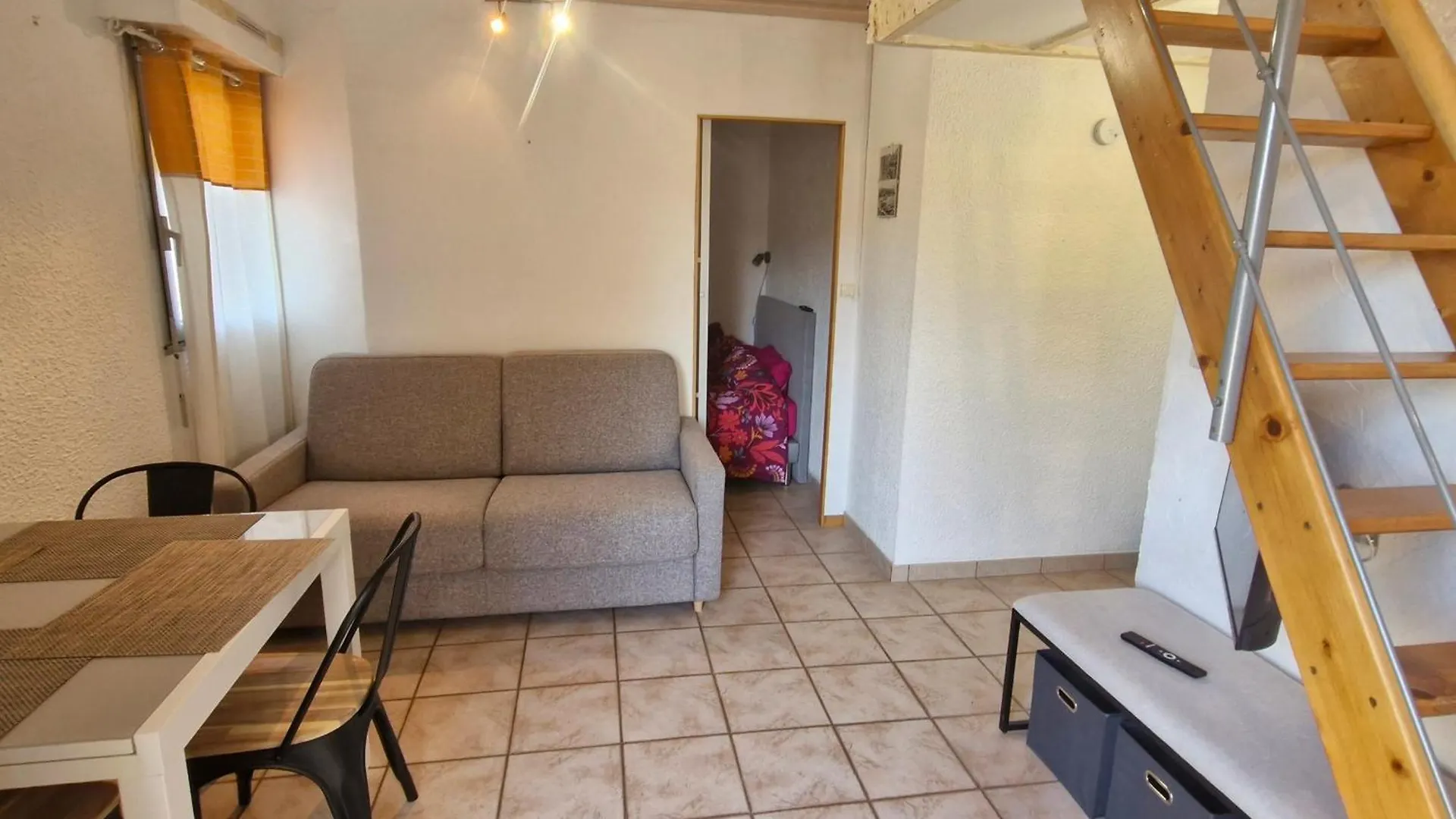 Appartement 2 Pieces Avec Clim, Parking, Proche Commerces Et Plage - Sainte-Maxime, Golfe De St-Tropez - Fr-1-780-76 0*, Sainte-Maxime
