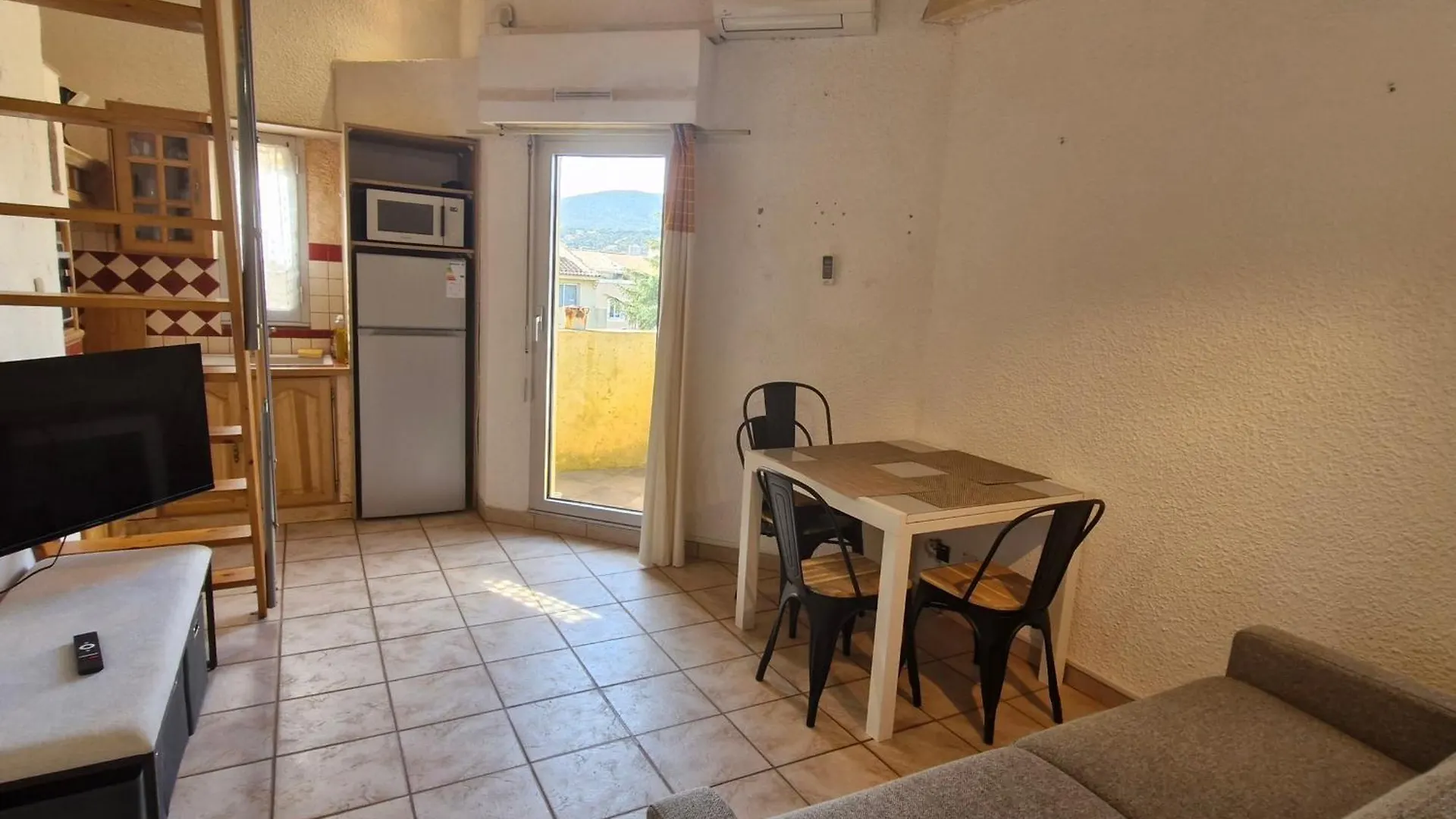 Apartment Appartement 2 Pieces Avec Clim, Parking, Proche Commerces Et Plage - Sainte-Maxime, Golfe De St-Tropez - Fr-1-780-76 France